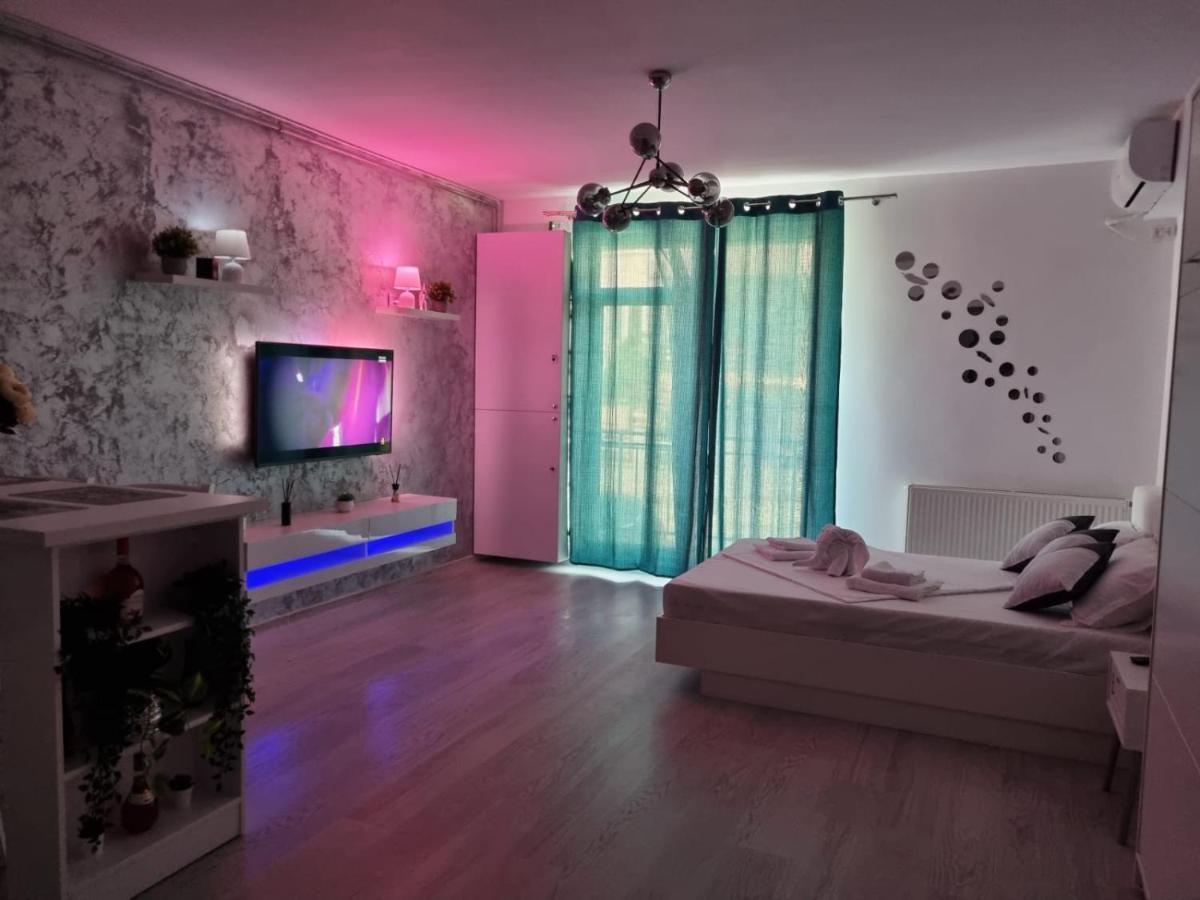 Delux Studio Mamaia Nord Navodari Bagian luar foto