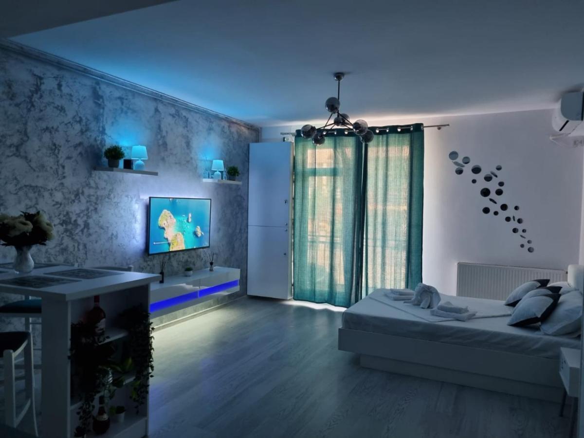 Delux Studio Mamaia Nord Navodari Bagian luar foto