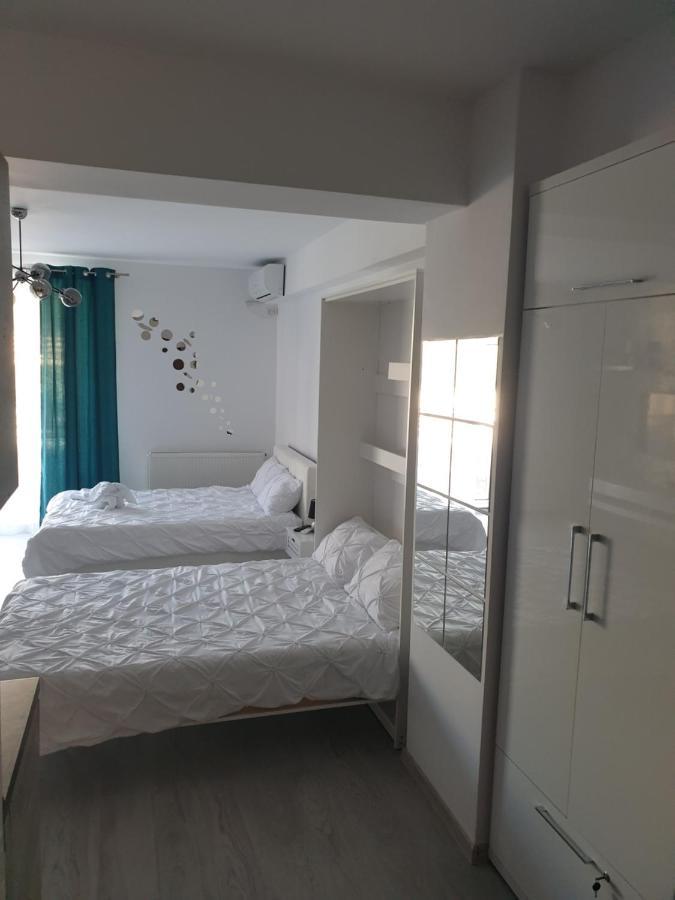 Delux Studio Mamaia Nord Navodari Bagian luar foto