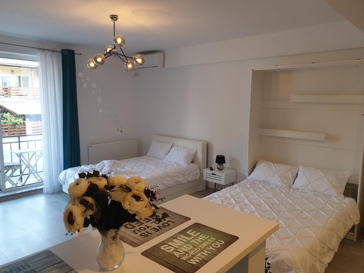 Delux Studio Mamaia Nord Navodari Bagian luar foto